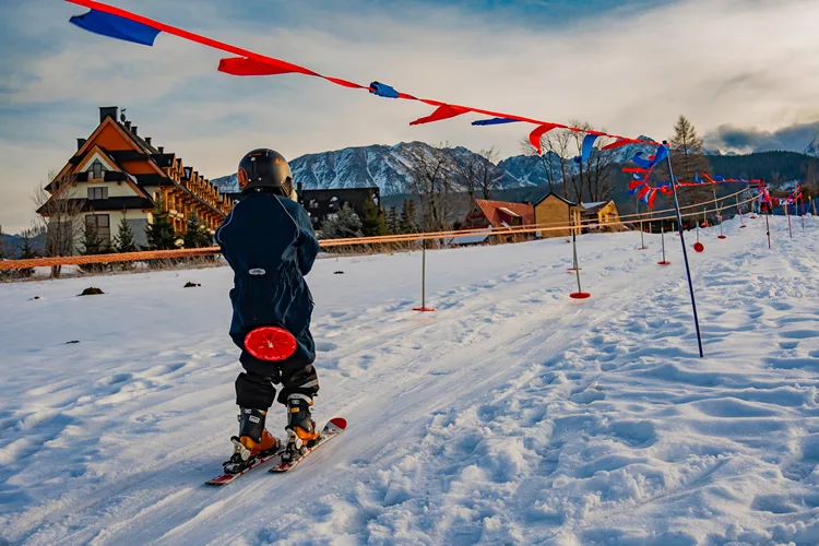 Nauka jazdy na nartach przy Tatra Hotel Zakopane, Wyciąg narciarski Cyrluś w Zakopanem