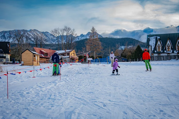 Zimowe atrakcje przy Tatra Hotel Zakopane - wyciąg Cyrluś